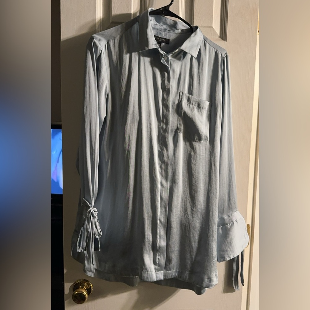 Bananna and Republic Silk elegant Blouse